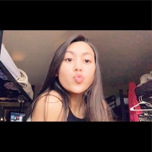 Meet your Posher, Anna